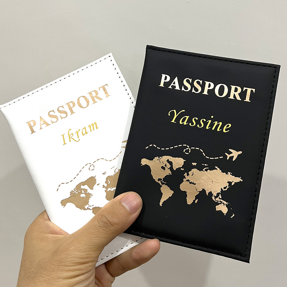 Travel Accessories And Gadgets - 男性と女性のためのパーソナライズされた飛行機のパスポートカバー,PU,旅行,ウェディングギフト,新しい,直接配達