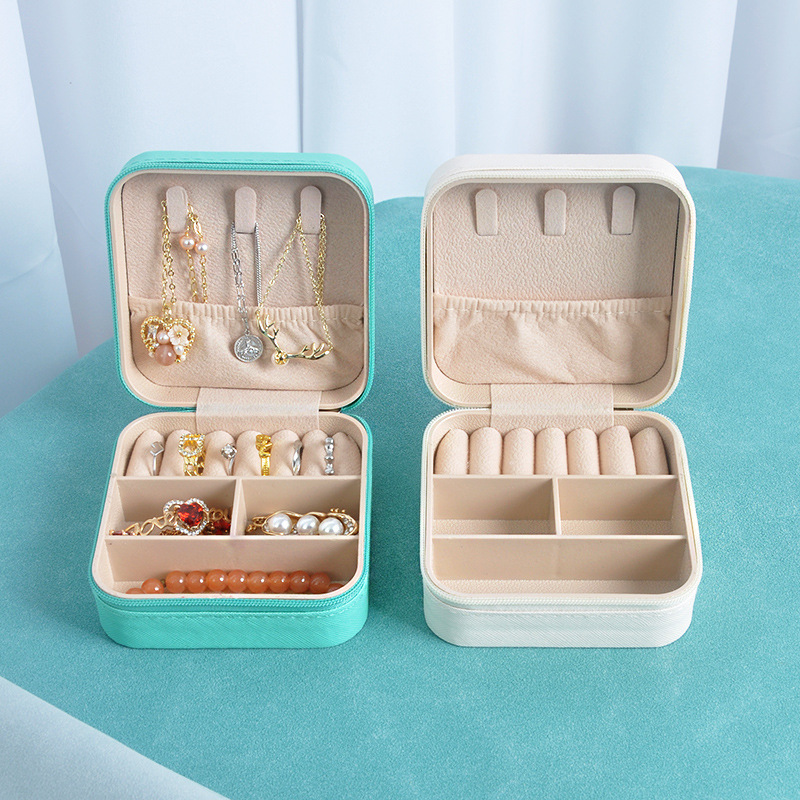 カラフルでシンプルで便利なジュエリー収納ボックス ネックレス - Accessories Travel Jewelry Box のレビューと価格