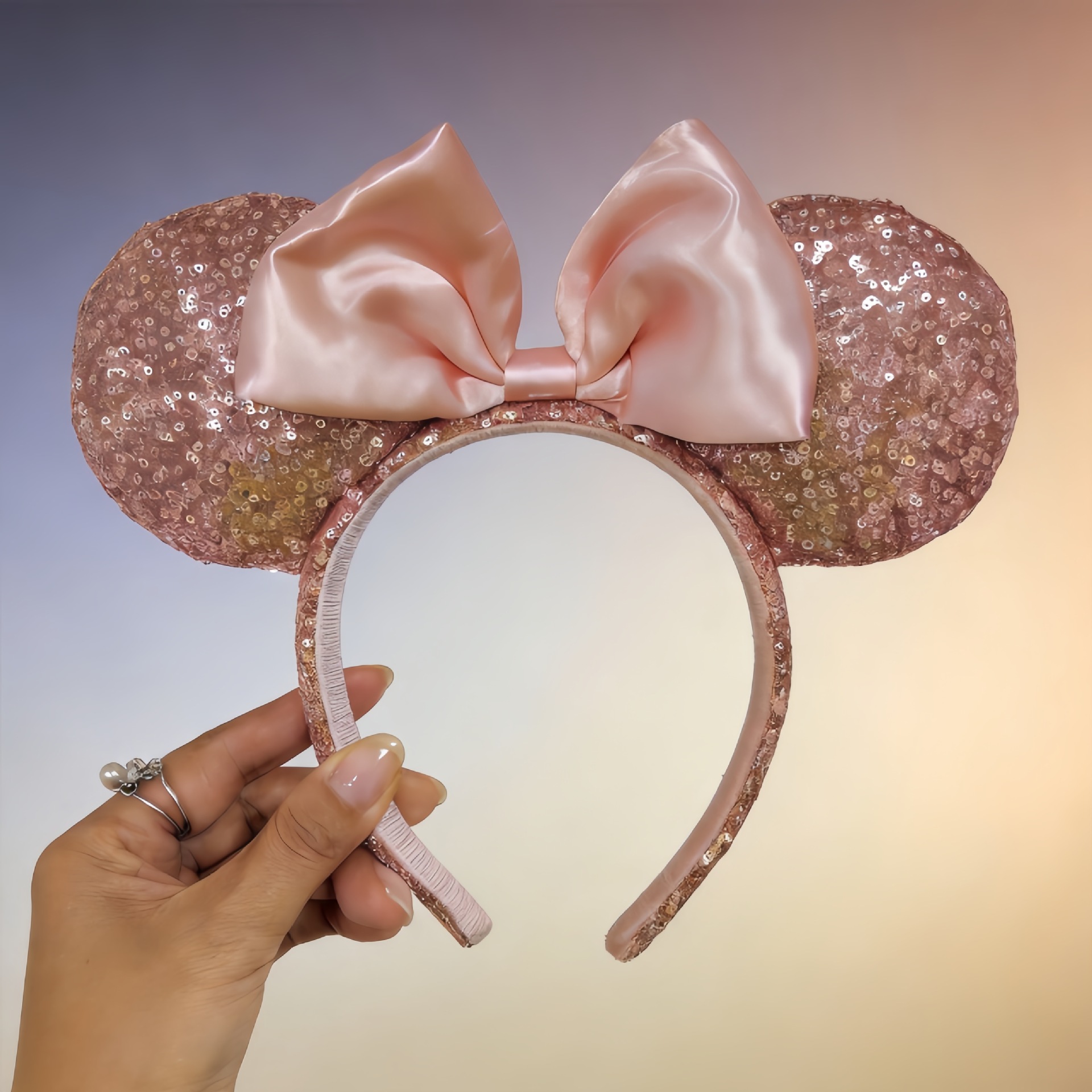シャンパンマウスヘッドバンドボウヘッドバンド仮装パーティー王 - Travel Accessories Disney のレビューと価格